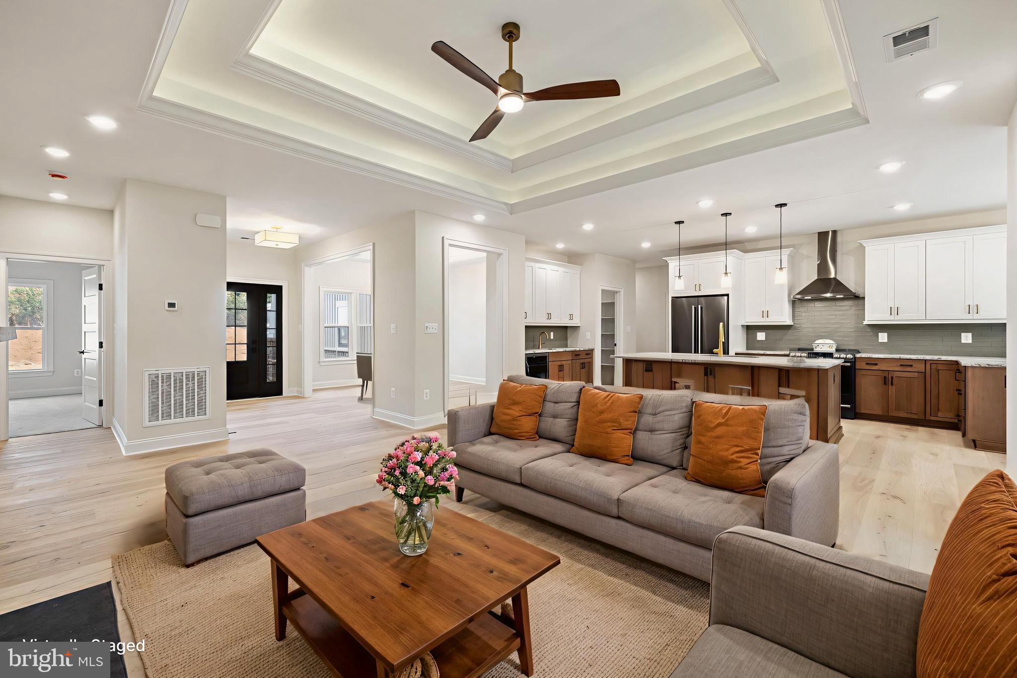 SPRINGDALE - Residential