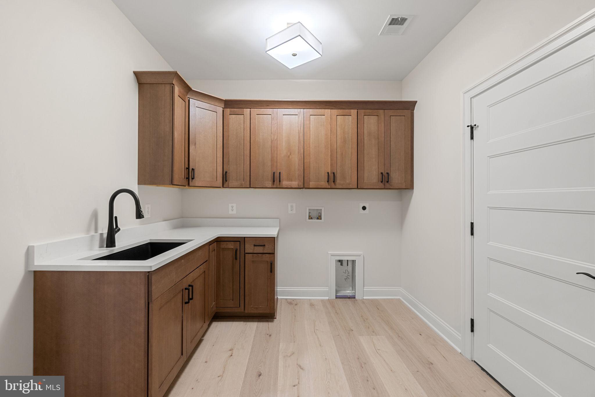 SPRINGDALE - Residential