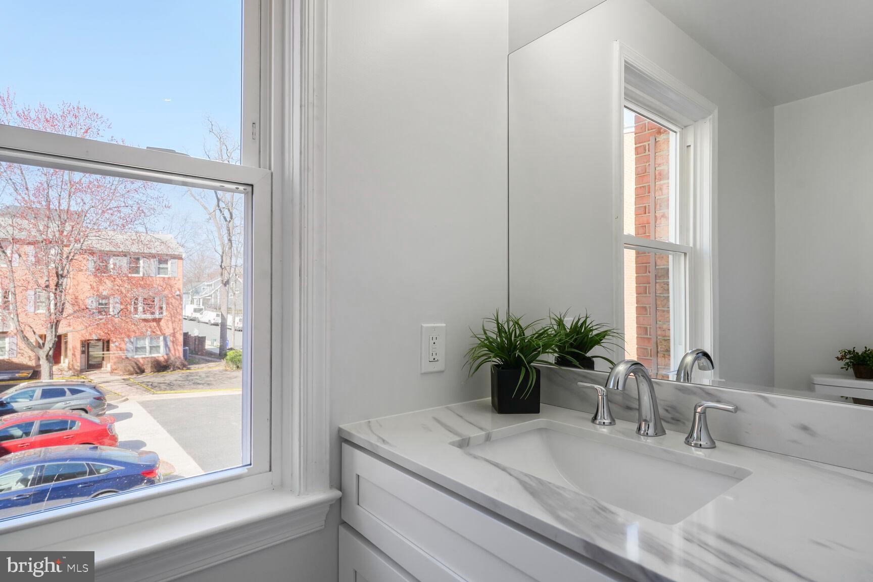 COURTHOUSE PARK - Residential