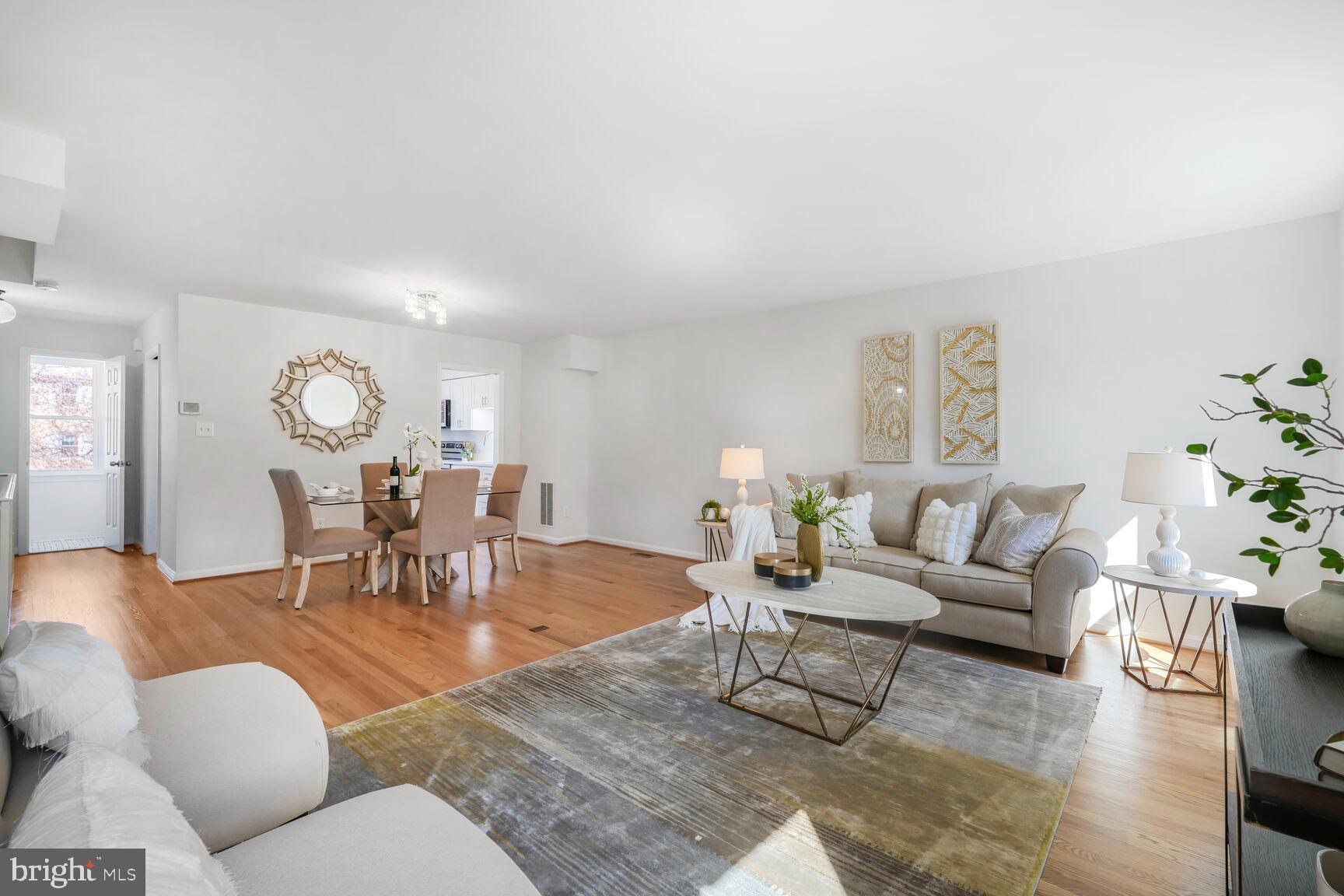 1004 N CLEVELAND STREET