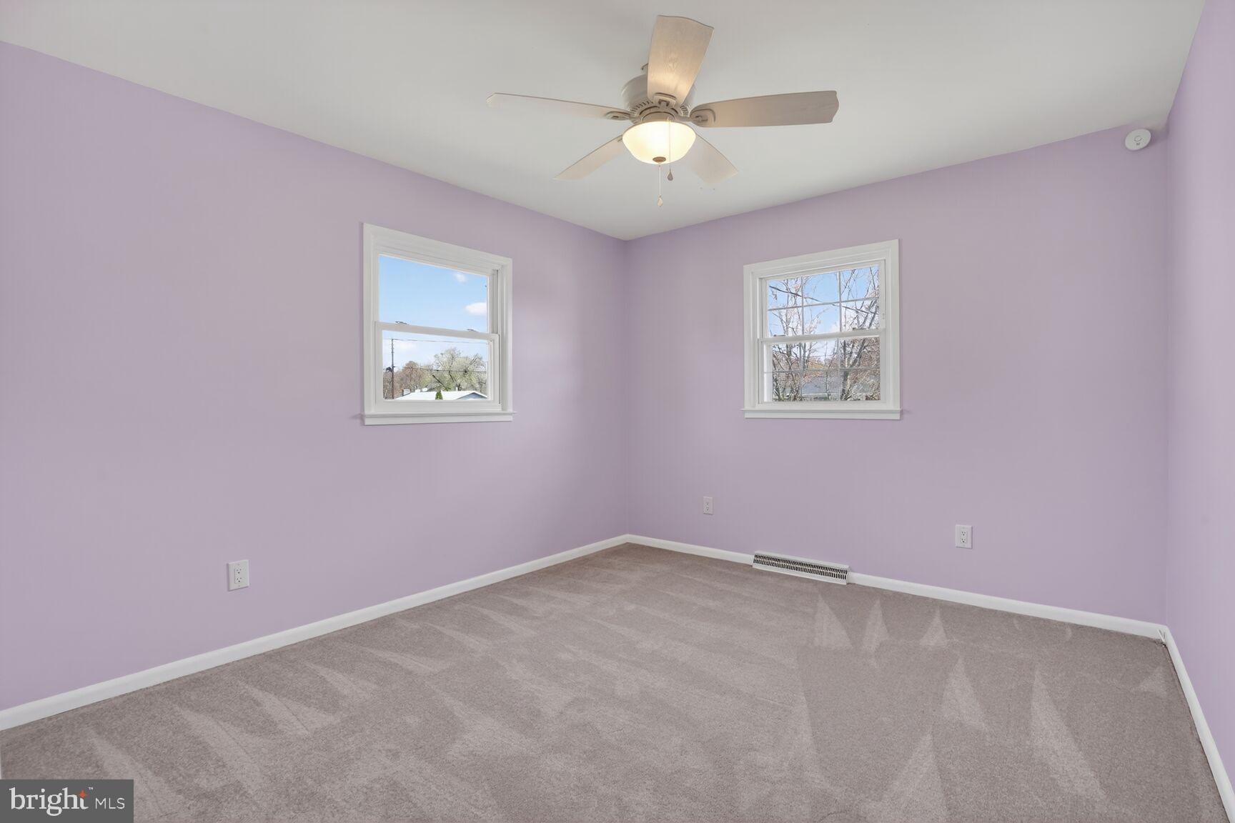 LAKEVIEW ESTATES - Residential