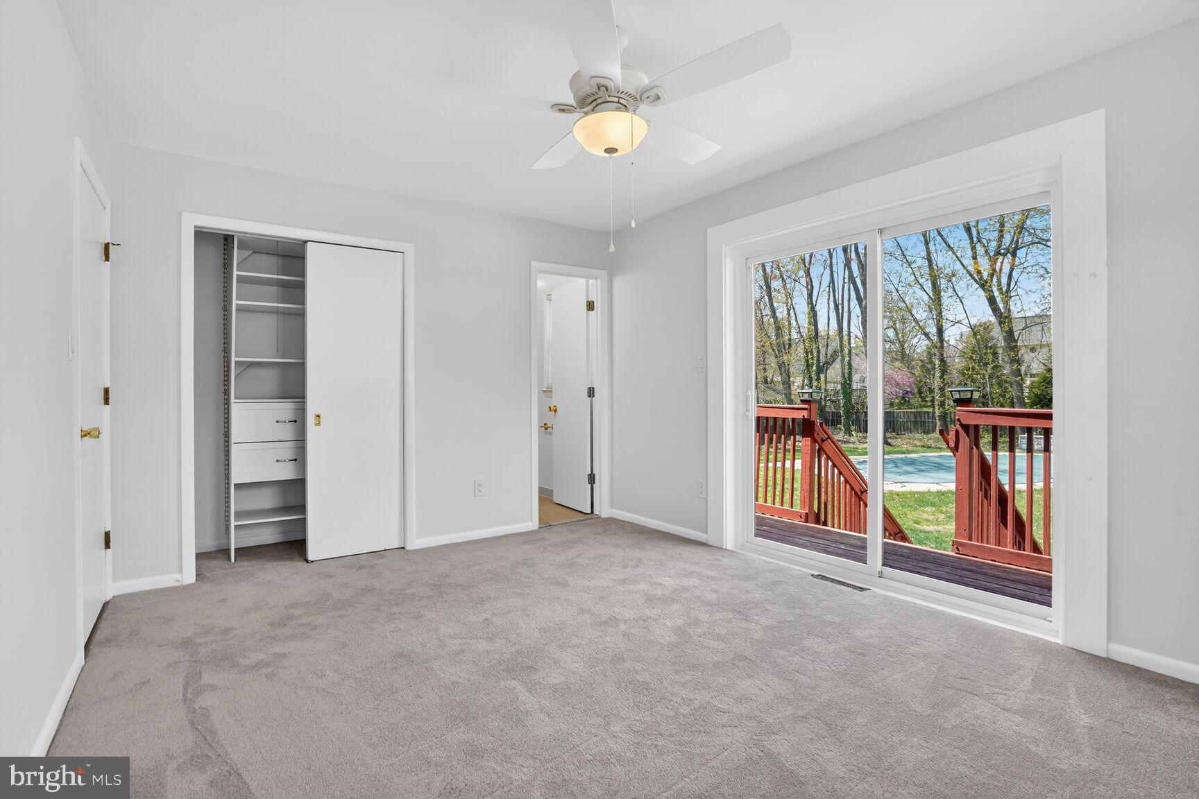 LAKEVIEW ESTATES - Residential