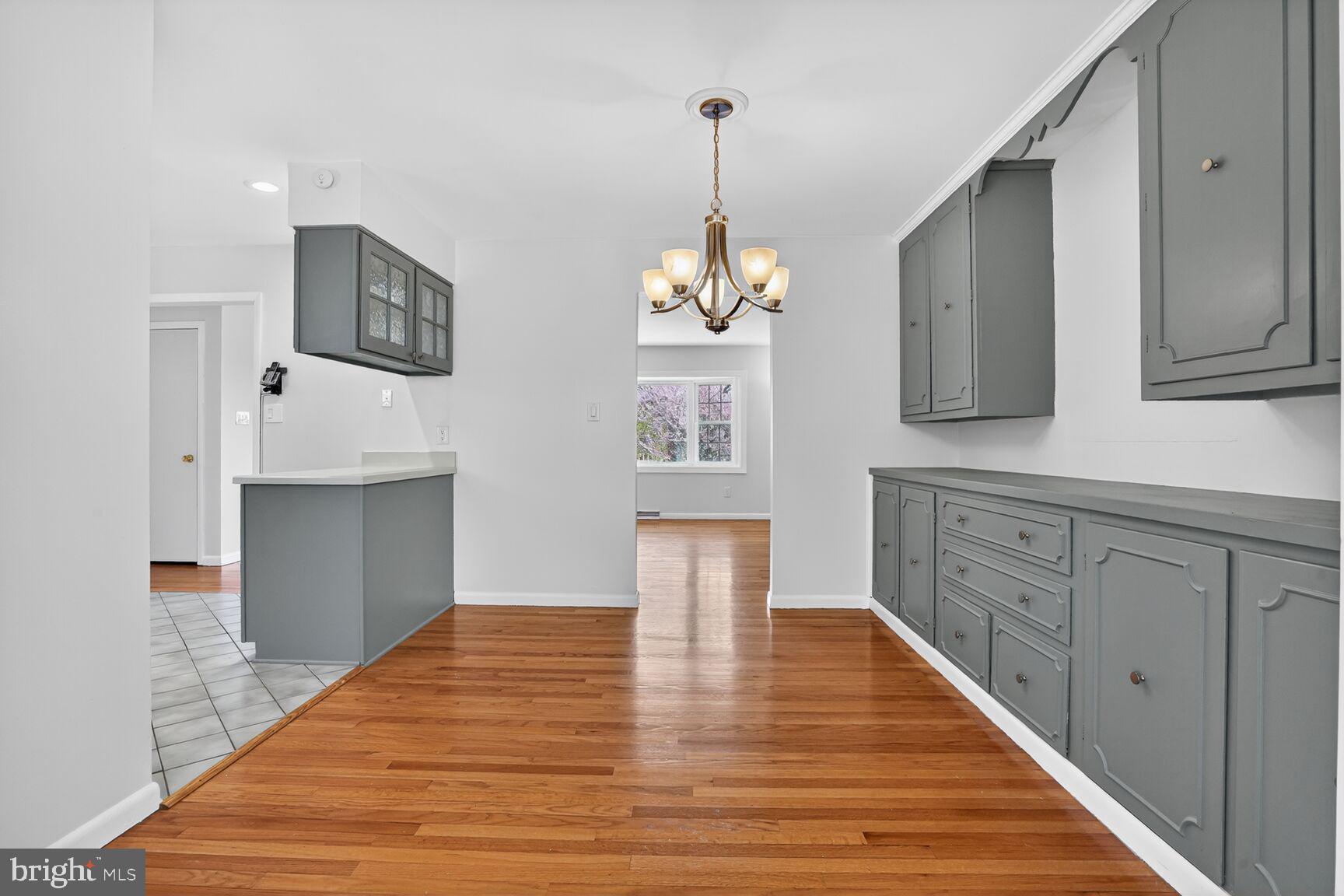 LAKEVIEW ESTATES - Residential