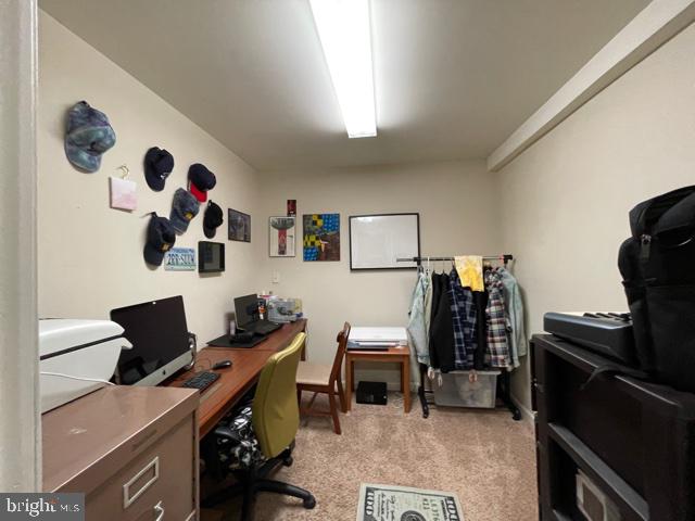 SALEM FIELDS - Residential