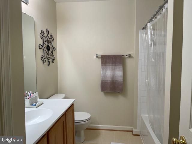 SALEM FIELDS - Residential