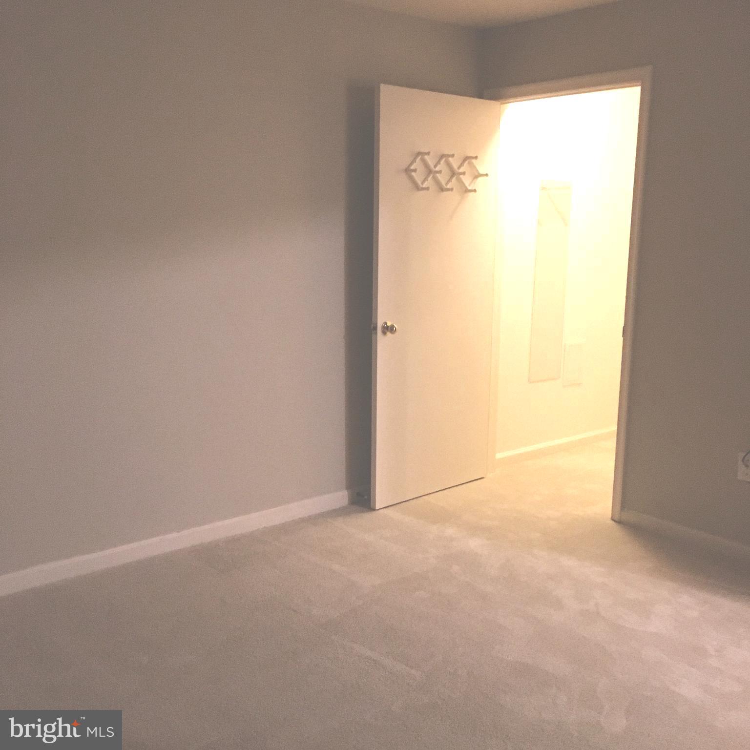 HEARTHSTONE VILLAGE - Residential Lease