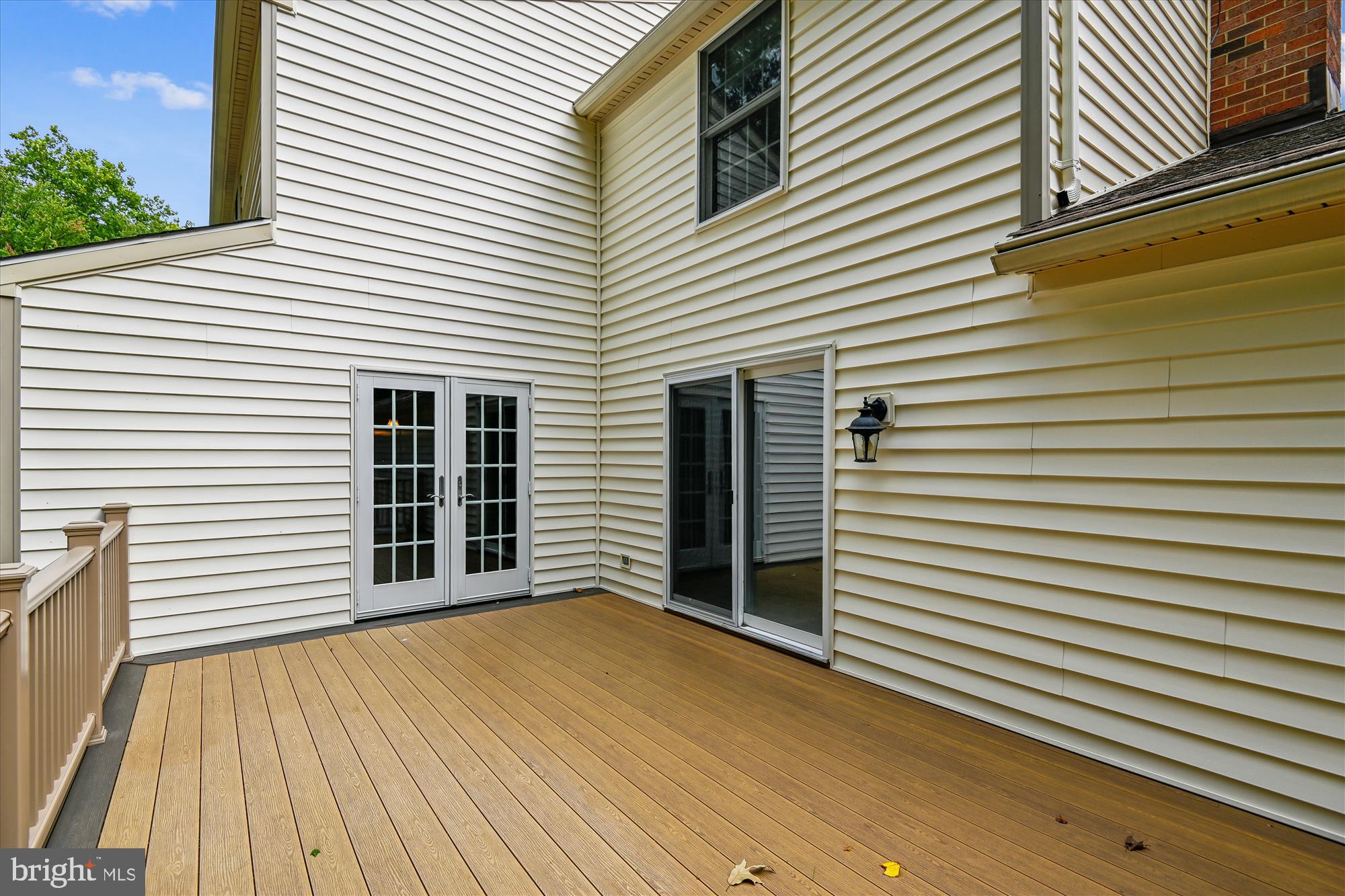 BAY HILLS - Residential