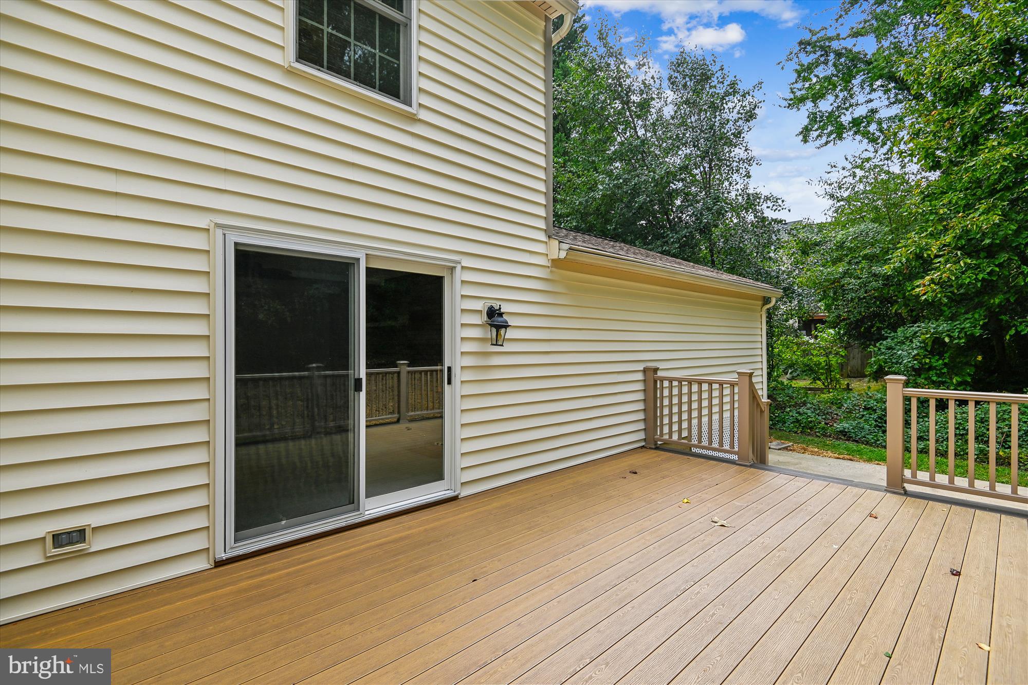 BAY HILLS - Residential