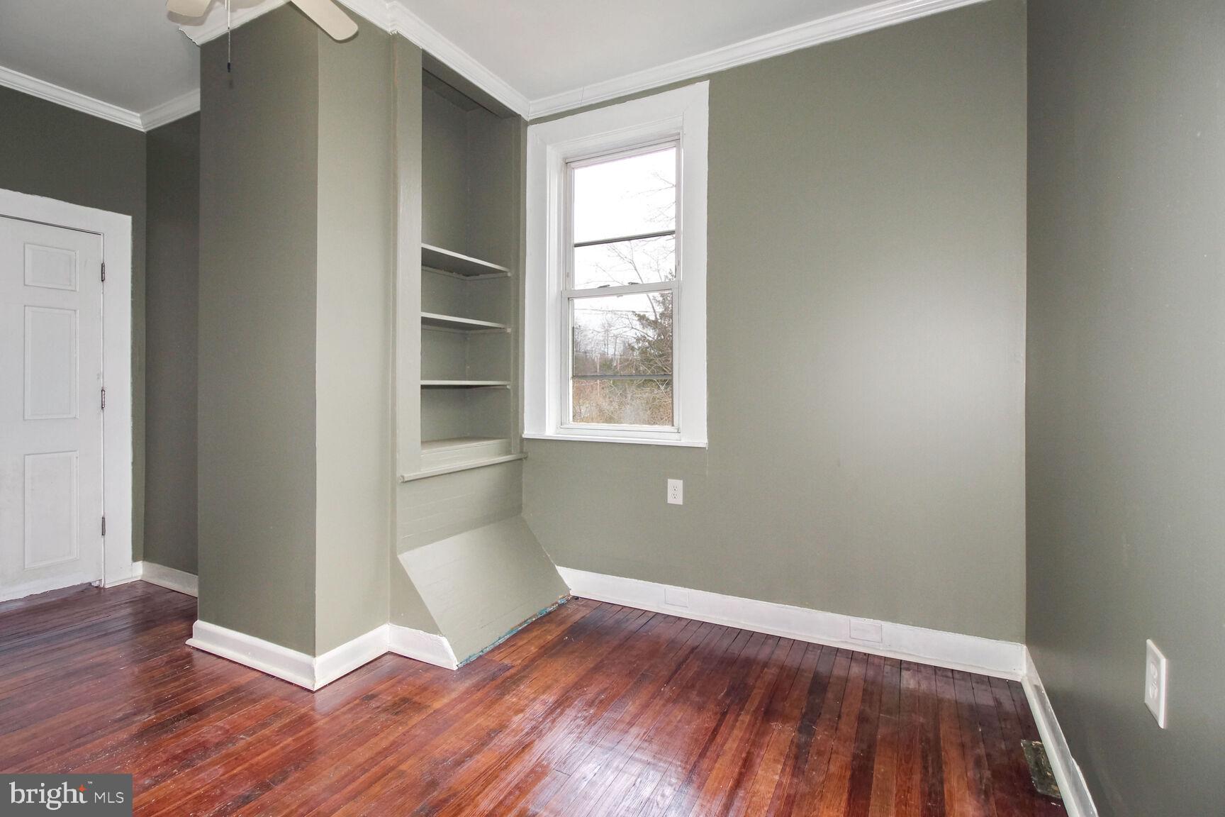 ABINGDON ESTATES - Residential Lease