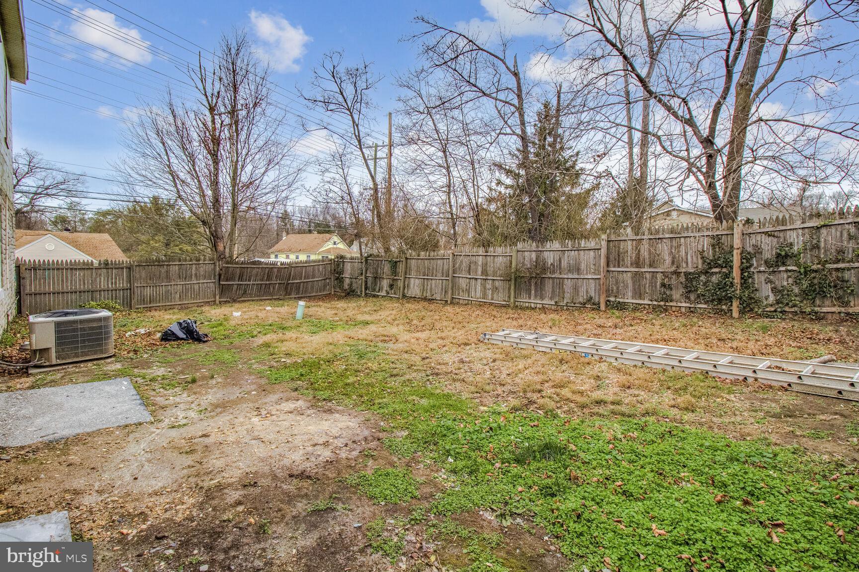 ABINGDON ESTATES - Residential Lease