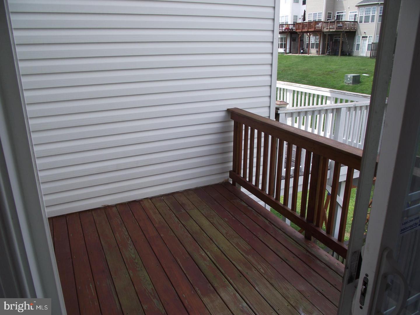 WOODSTREAM - Residential Lease