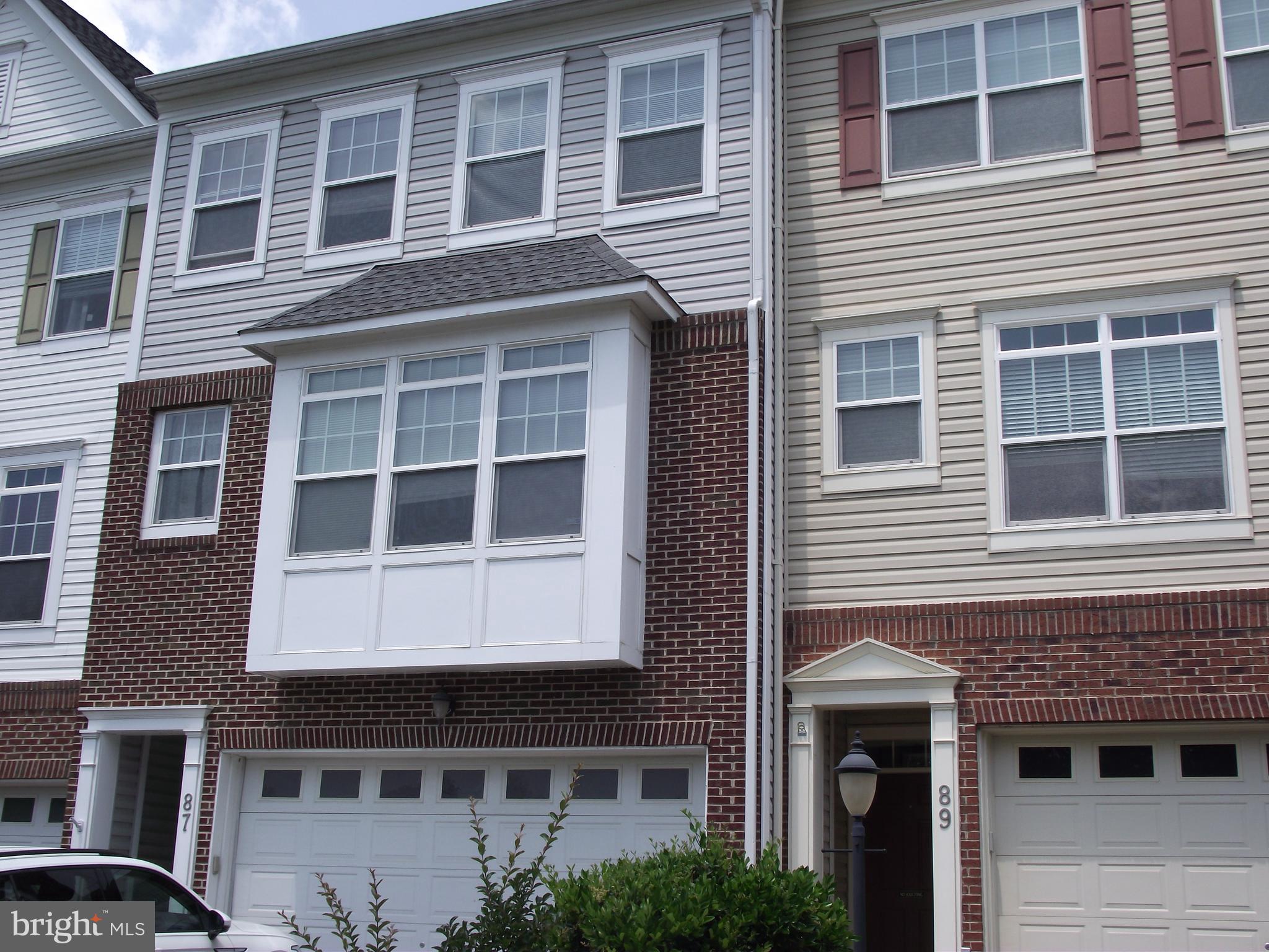 WOODSTREAM - Residential Lease