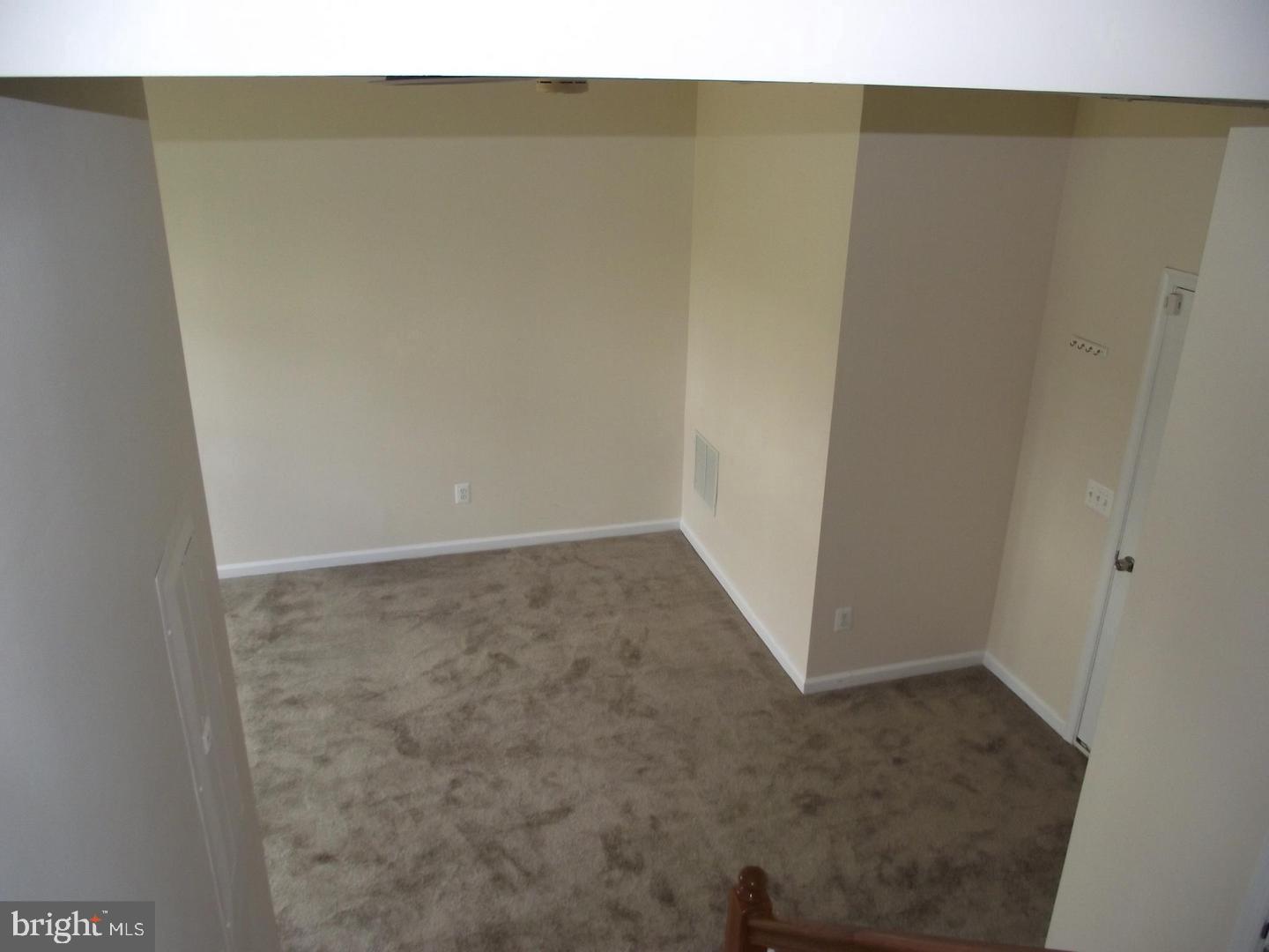 WOODSTREAM - Residential Lease