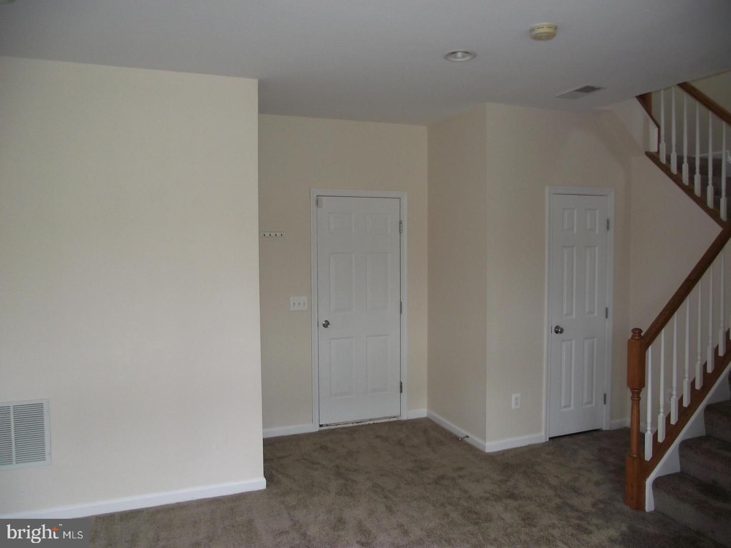 WOODSTREAM - Residential Lease