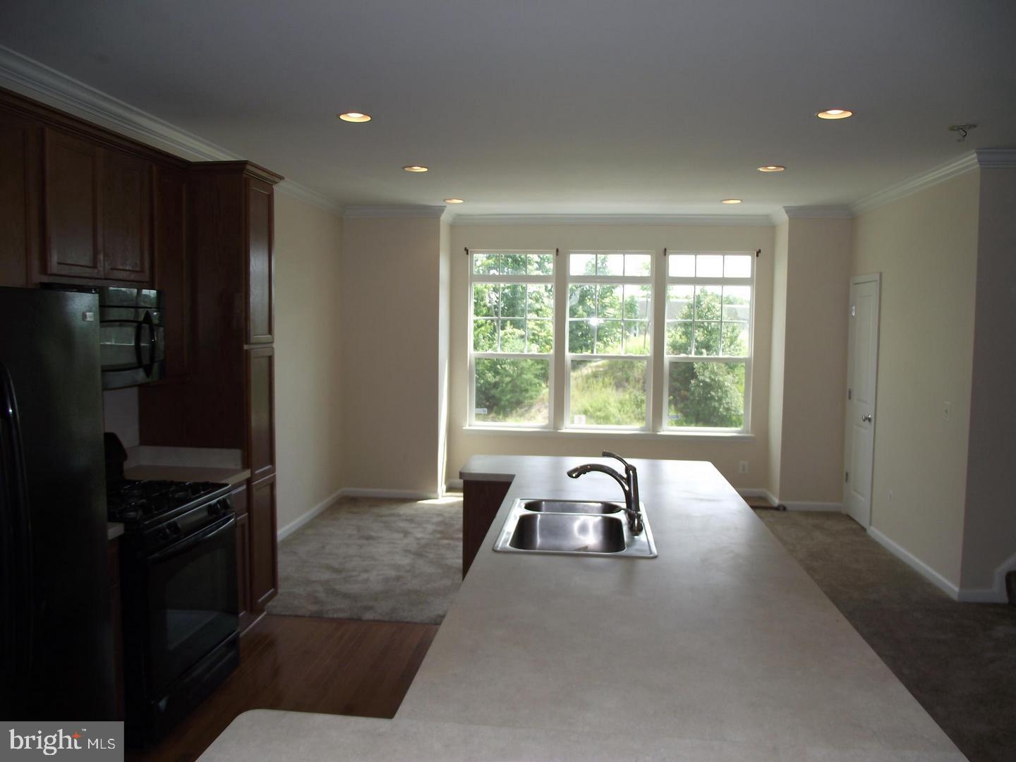 WOODSTREAM - Residential Lease