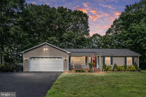 10804 Woodland Drive, Fredericksburg, VA MLS: VASP2031390