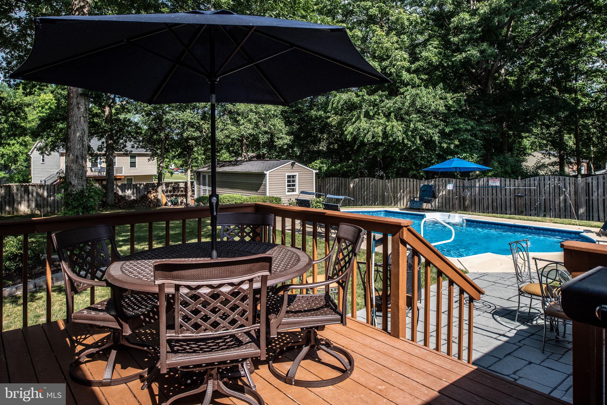 LEAVELLS CROSSING - Residential