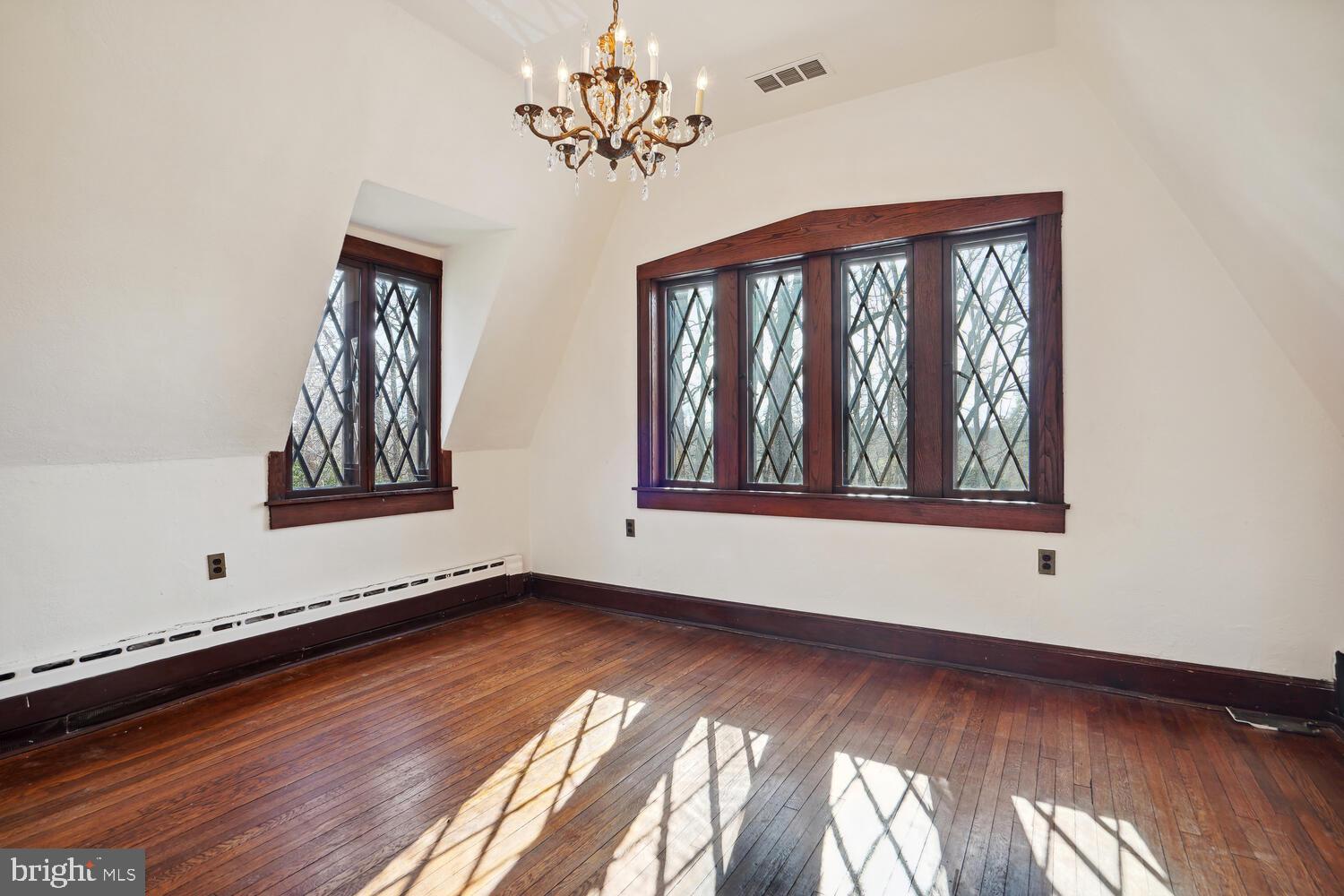 LEWINSVILLE - Residential