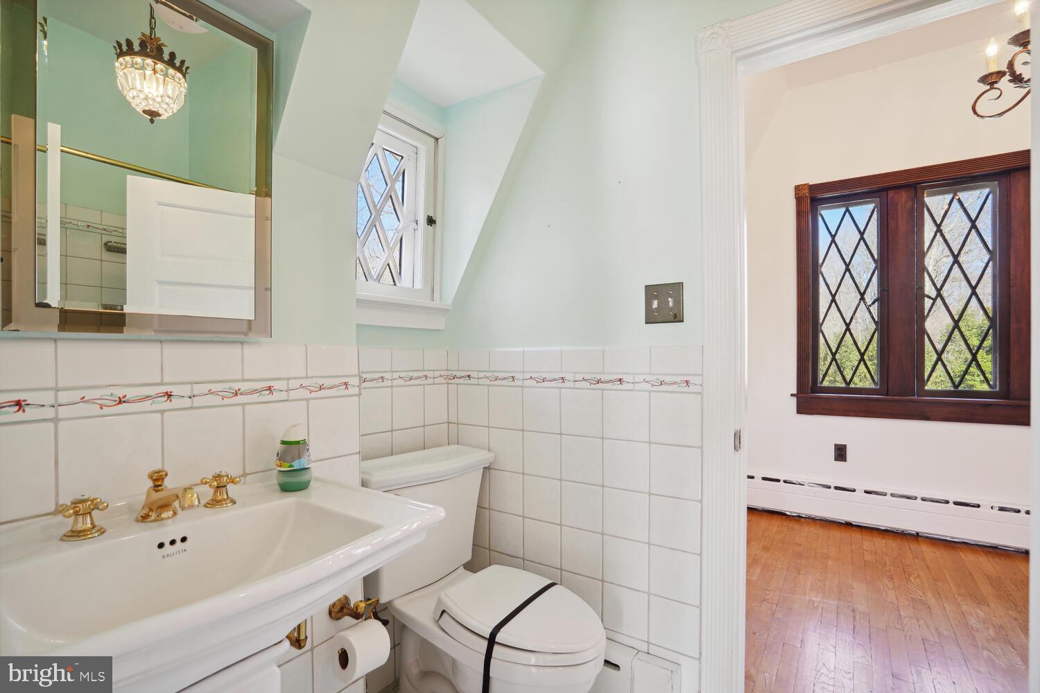 LEWINSVILLE - Residential