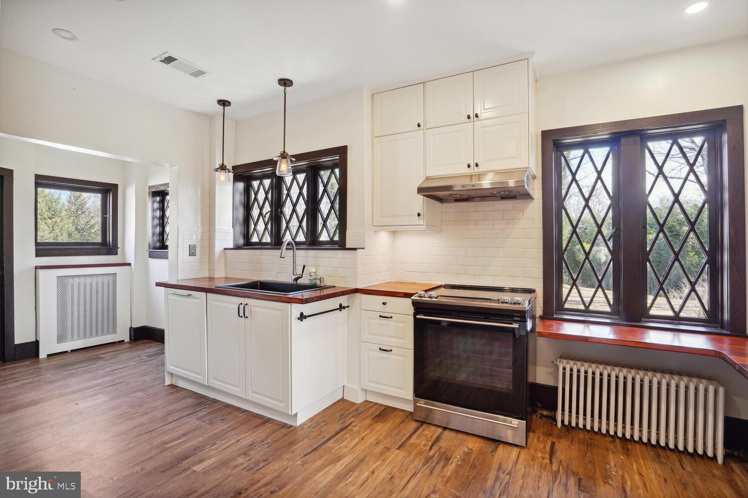 LEWINSVILLE - Residential