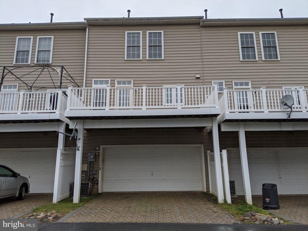 CLARKSBURG RIDGE - Residential Lease