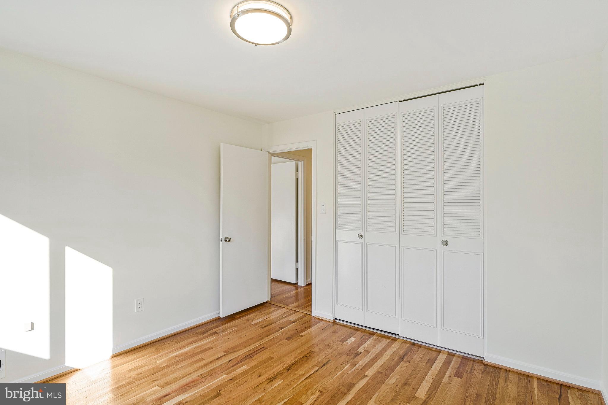 KINGS PARK WEST - Residential