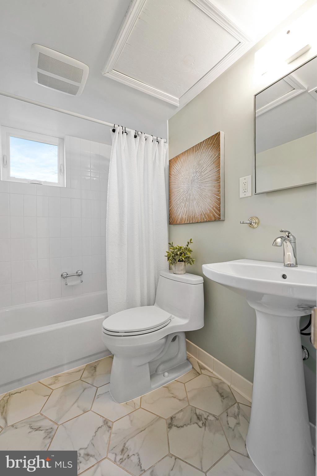 KINGS PARK WEST - Residential