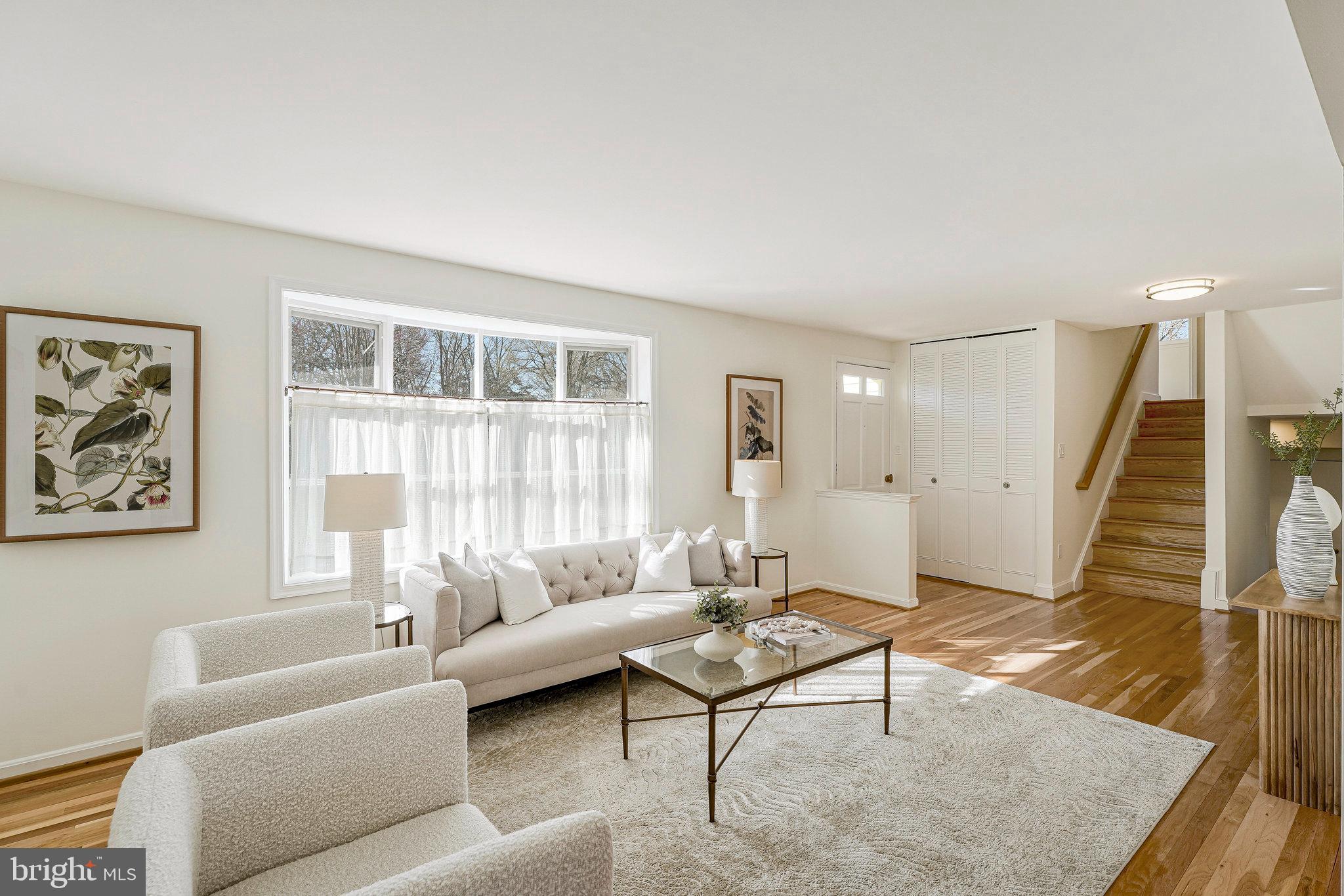 KINGS PARK WEST - Residential