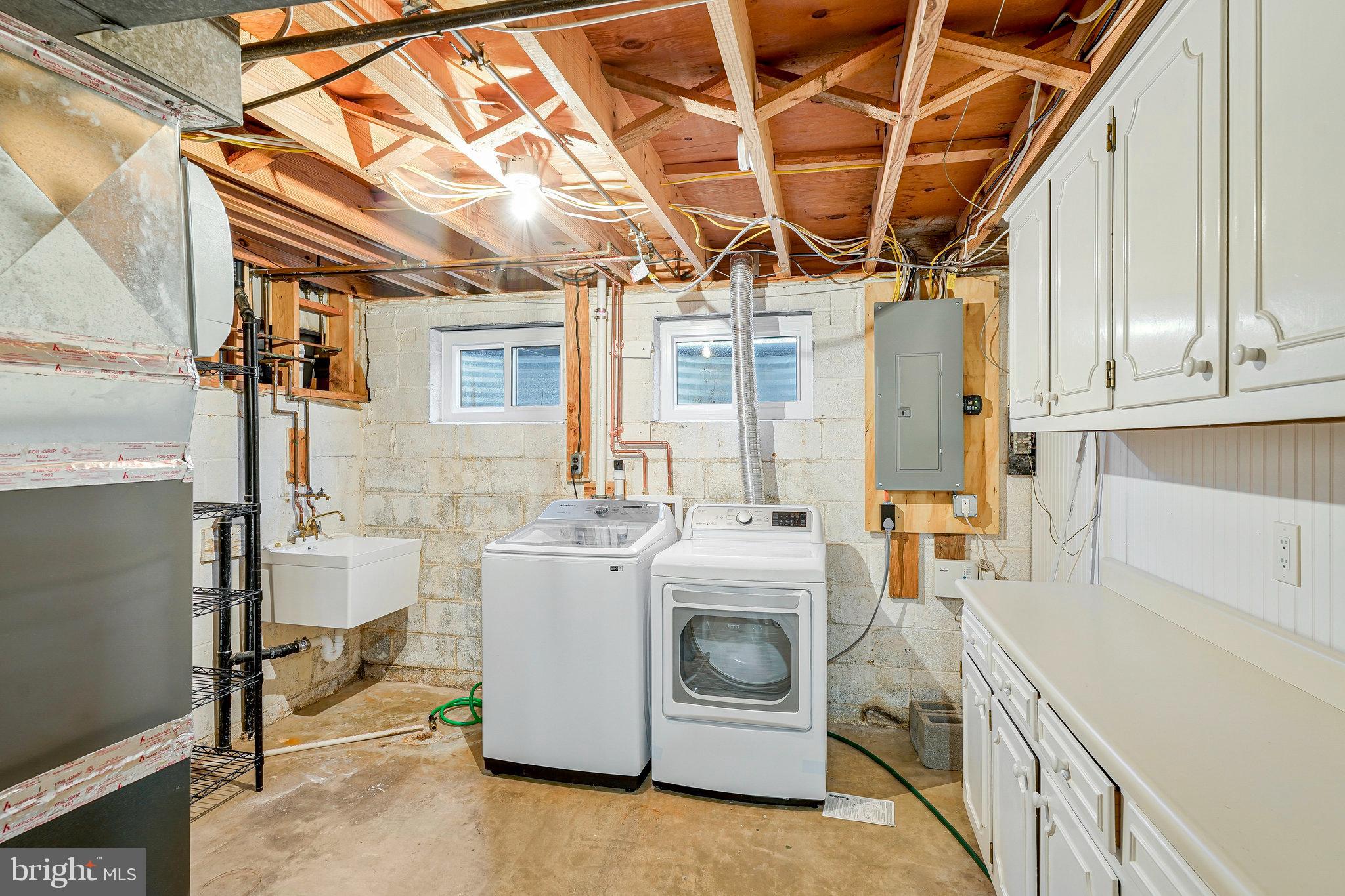 KINGS PARK WEST - Residential