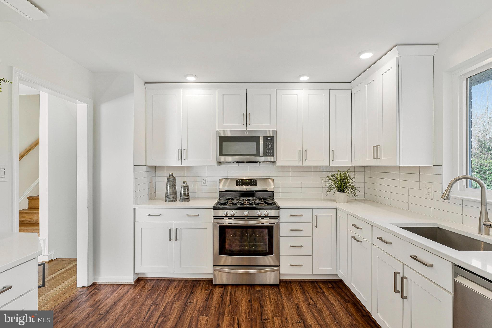 KINGS PARK WEST - Residential