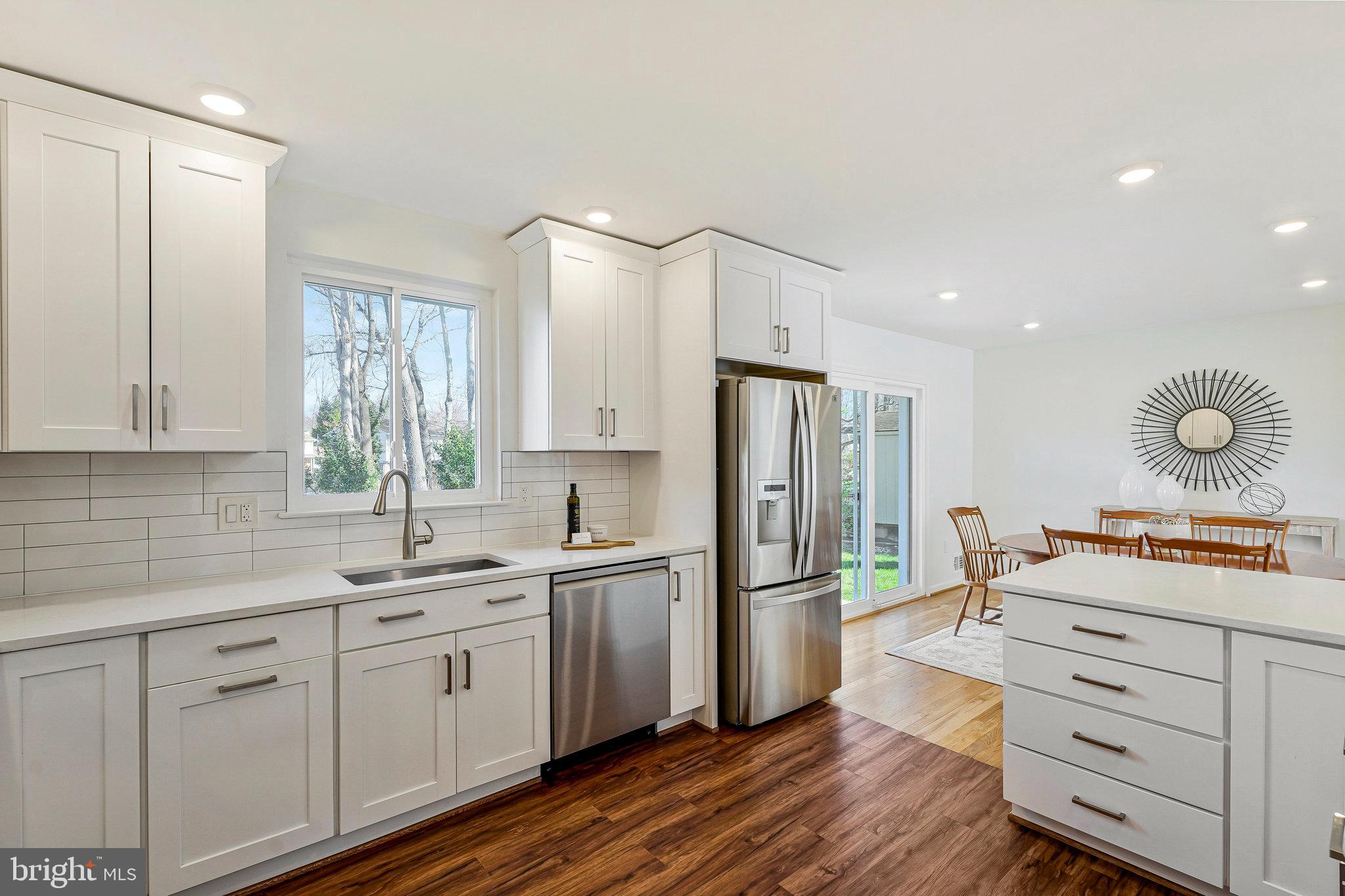 5347 GAINSBOROUGH DRIVE