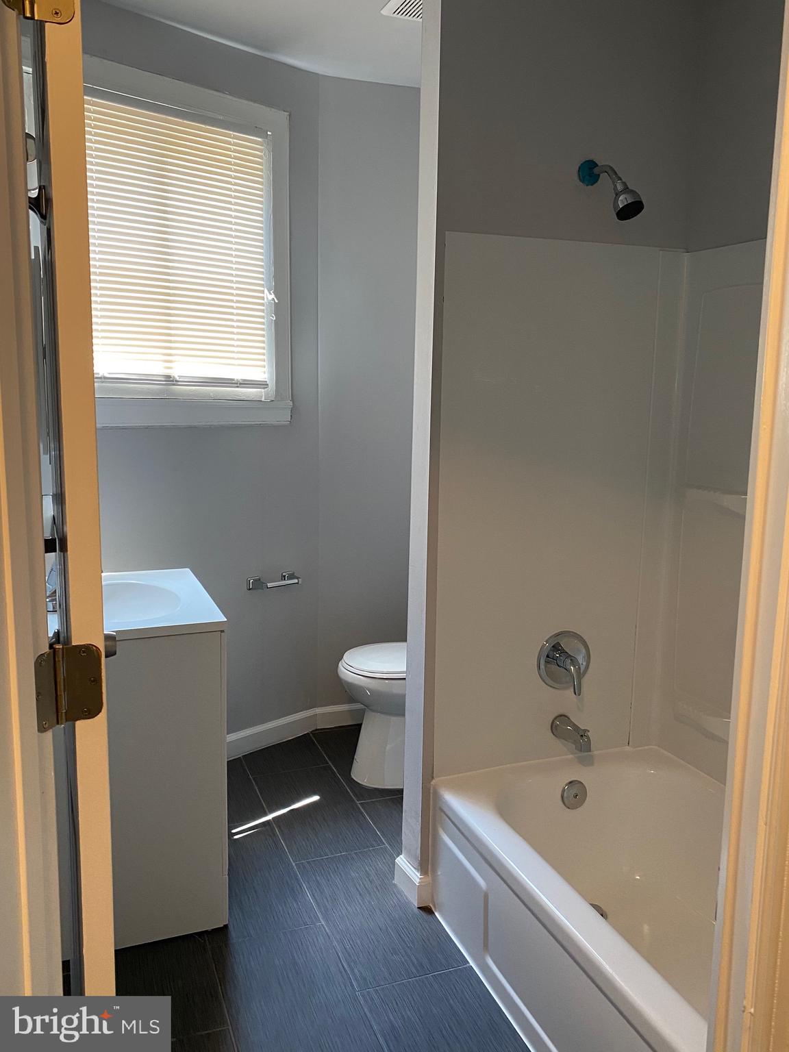 KERNEWOOD - Residential Lease