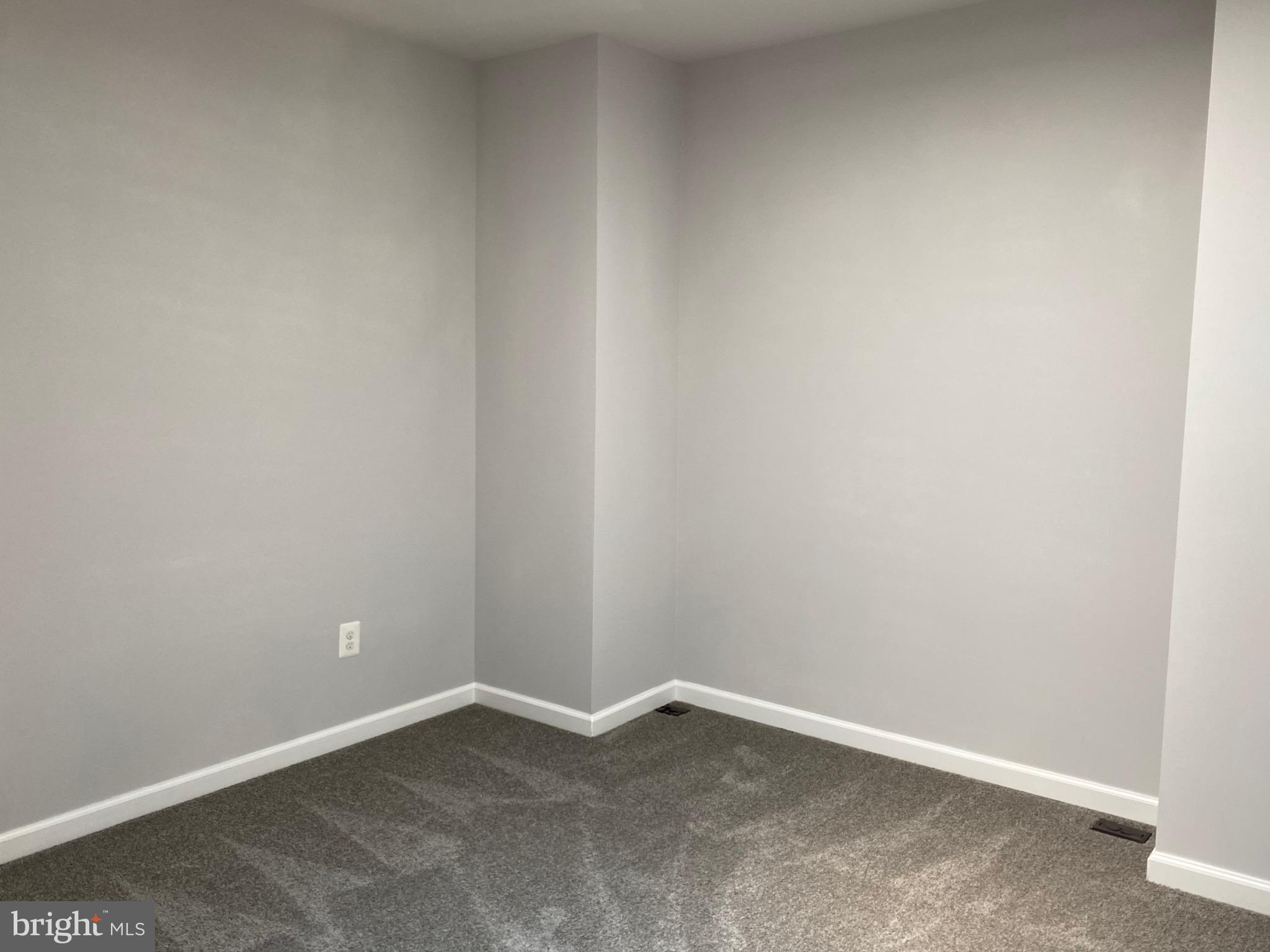 KERNEWOOD - Residential Lease