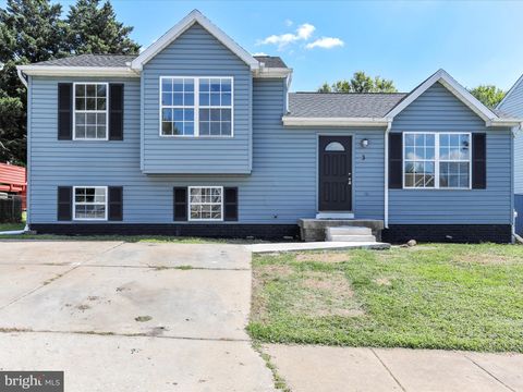 3 ROCKY LANE PIKESVILLE MD 21208