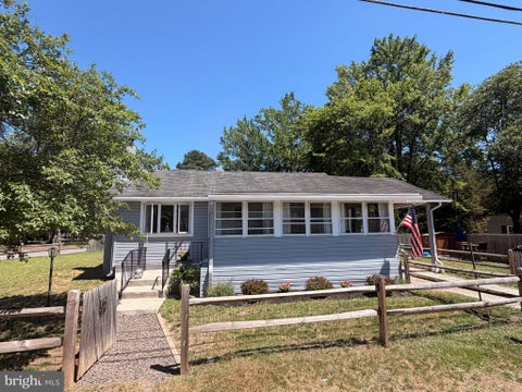 Photo of 126 Blackfoot Trl, MEDFORD LAKES, NJ 08055 (MLS # NJBL2115054)