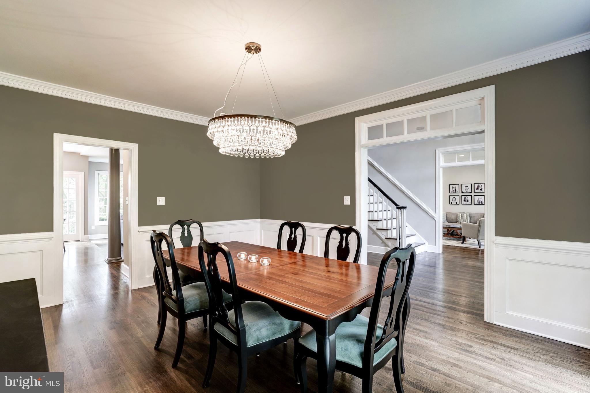 HILLSIDE MANOR - Residential