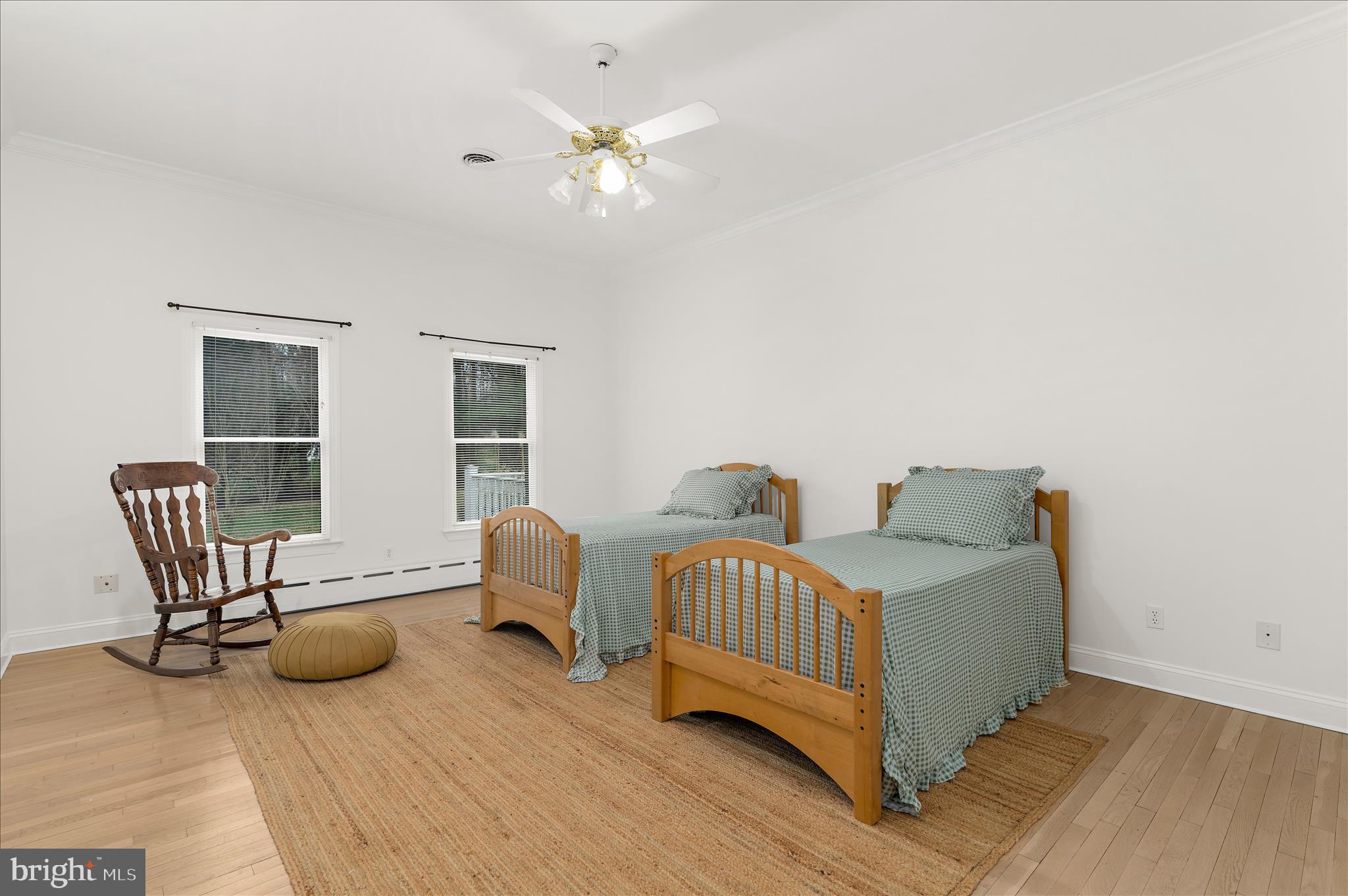 HUNTING CREEK WOODS - Residential