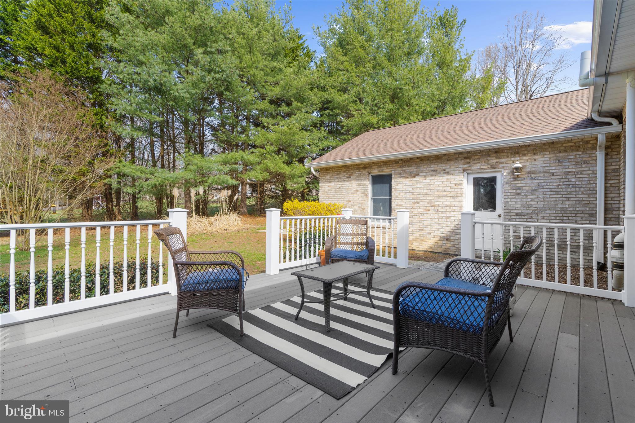 HUNTING CREEK WOODS - Residential