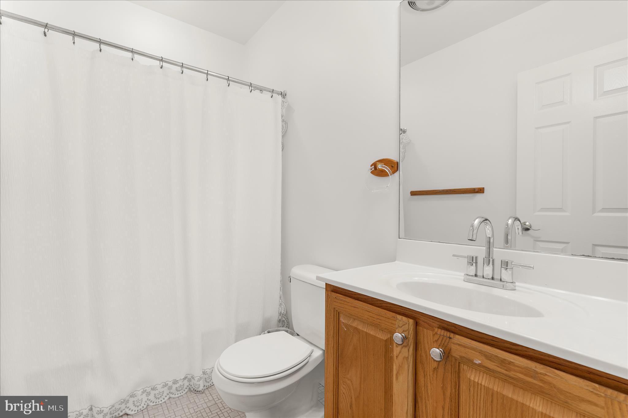 HUNTING CREEK WOODS - Residential