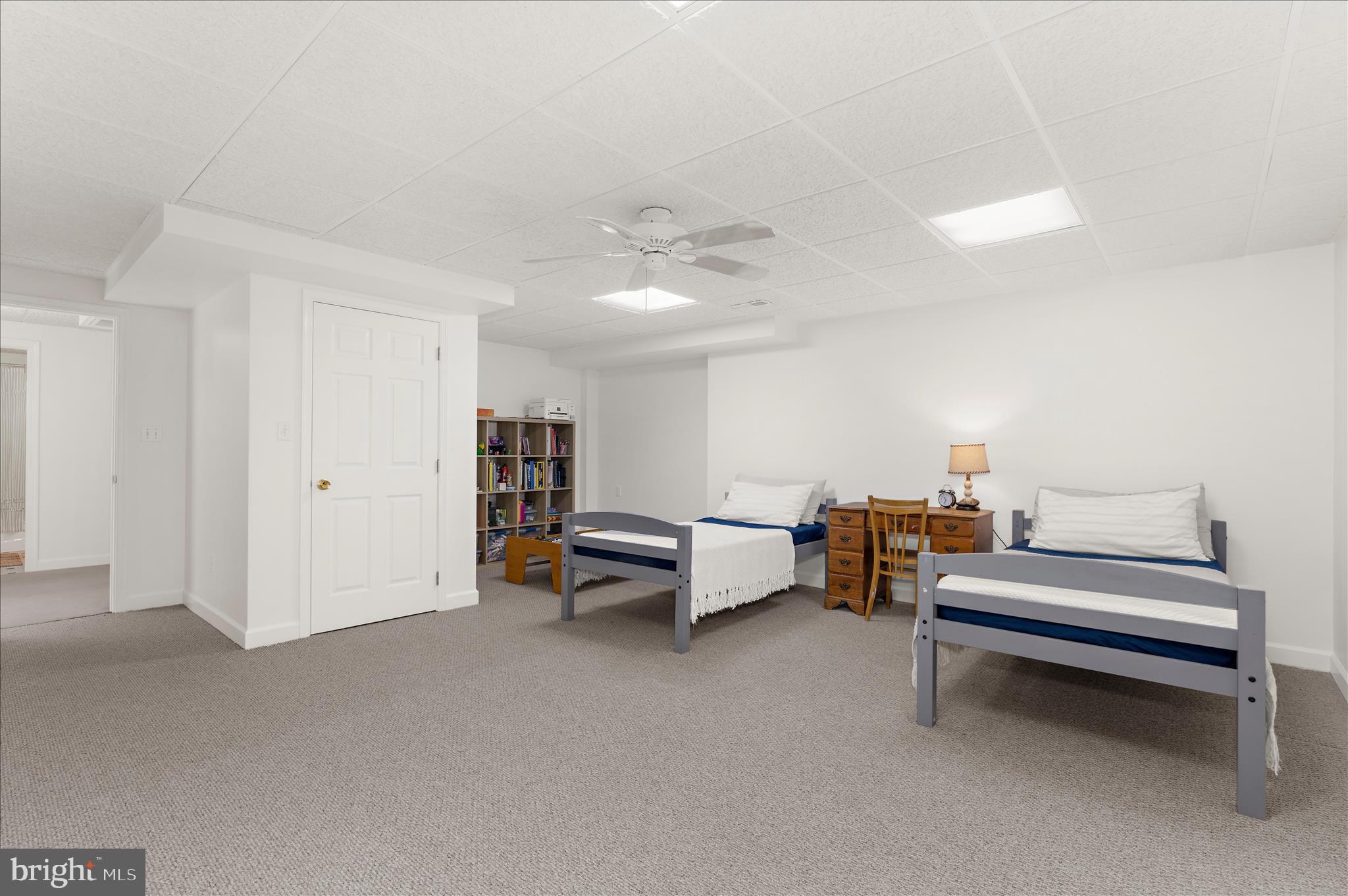 HUNTING CREEK WOODS - Residential