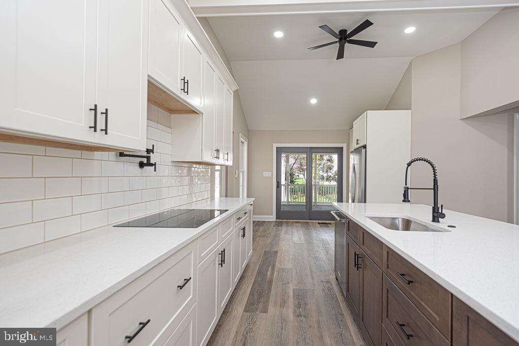 OCEAN REEF - Residential