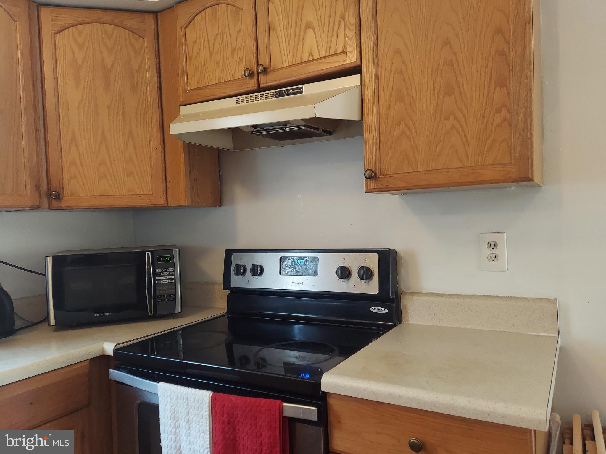 312 MEADOW WOODS LANE 312