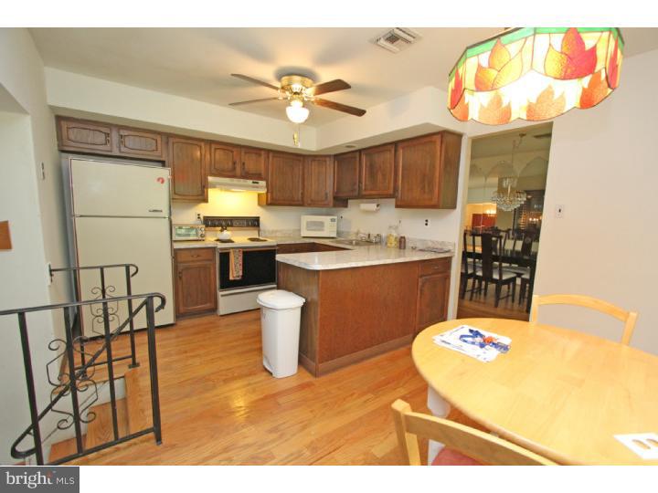 CHESTNUT WOOD VIL - Residential