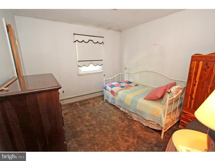 CHESTNUT WOOD VIL - Residential