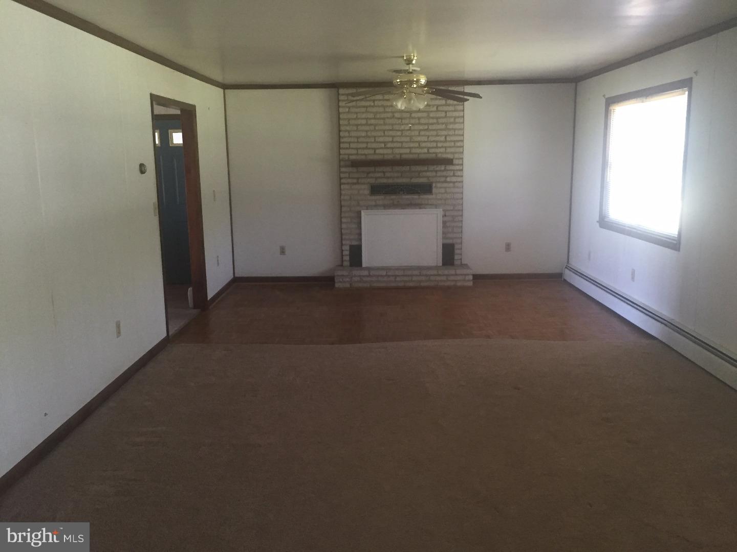 WYOMING - Residential Lease