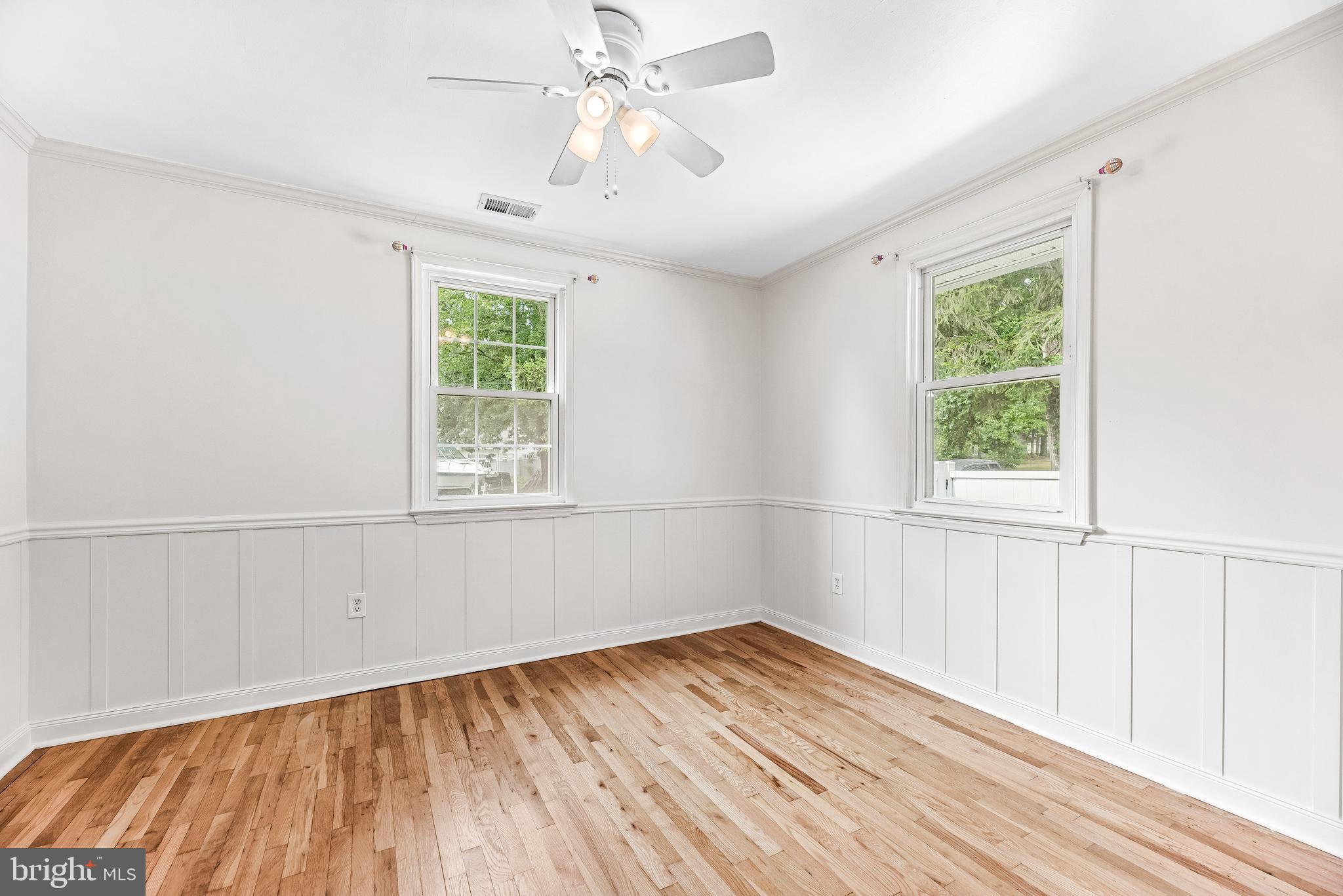 LONG BEACH - Residential Lease