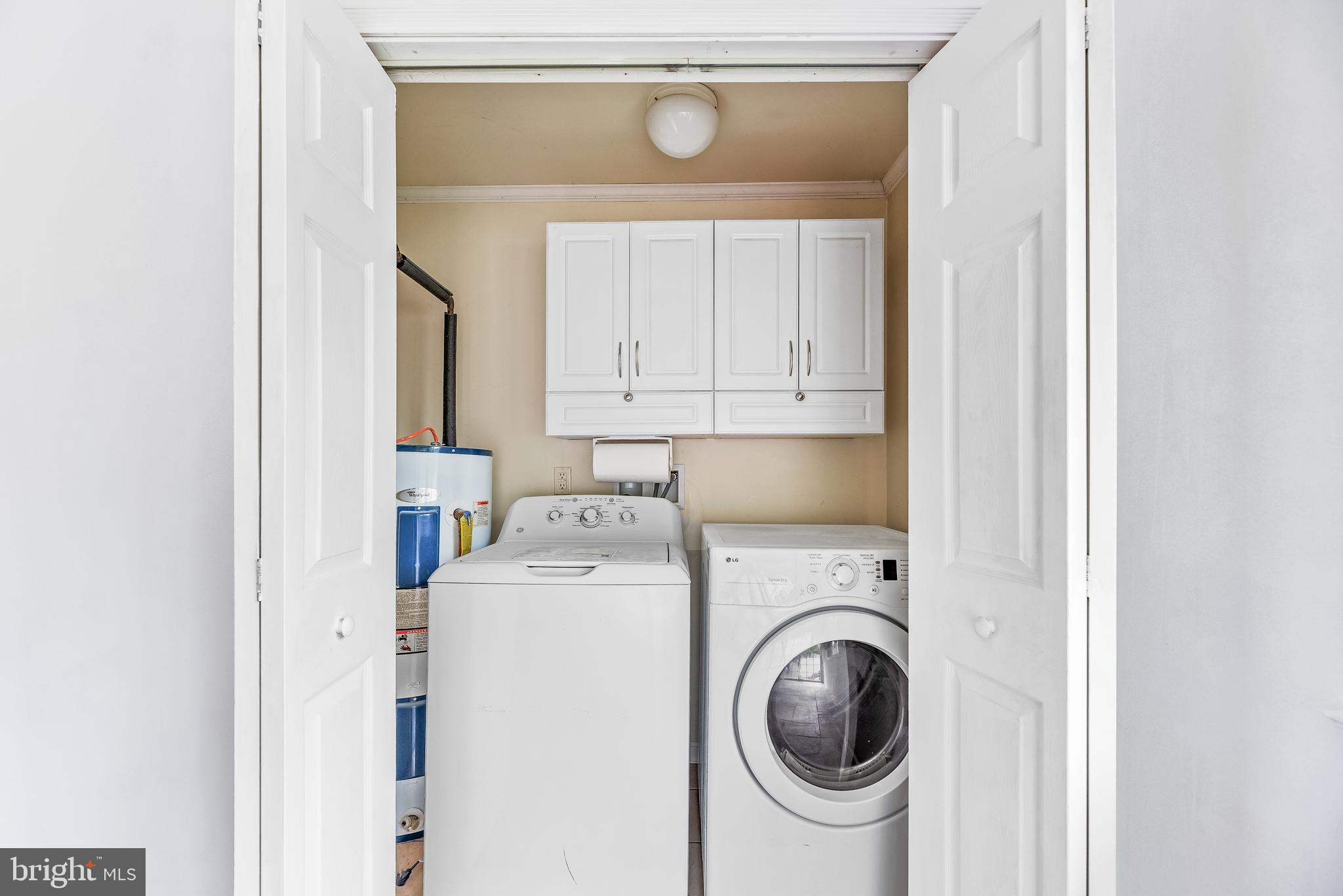 LONG BEACH - Residential Lease