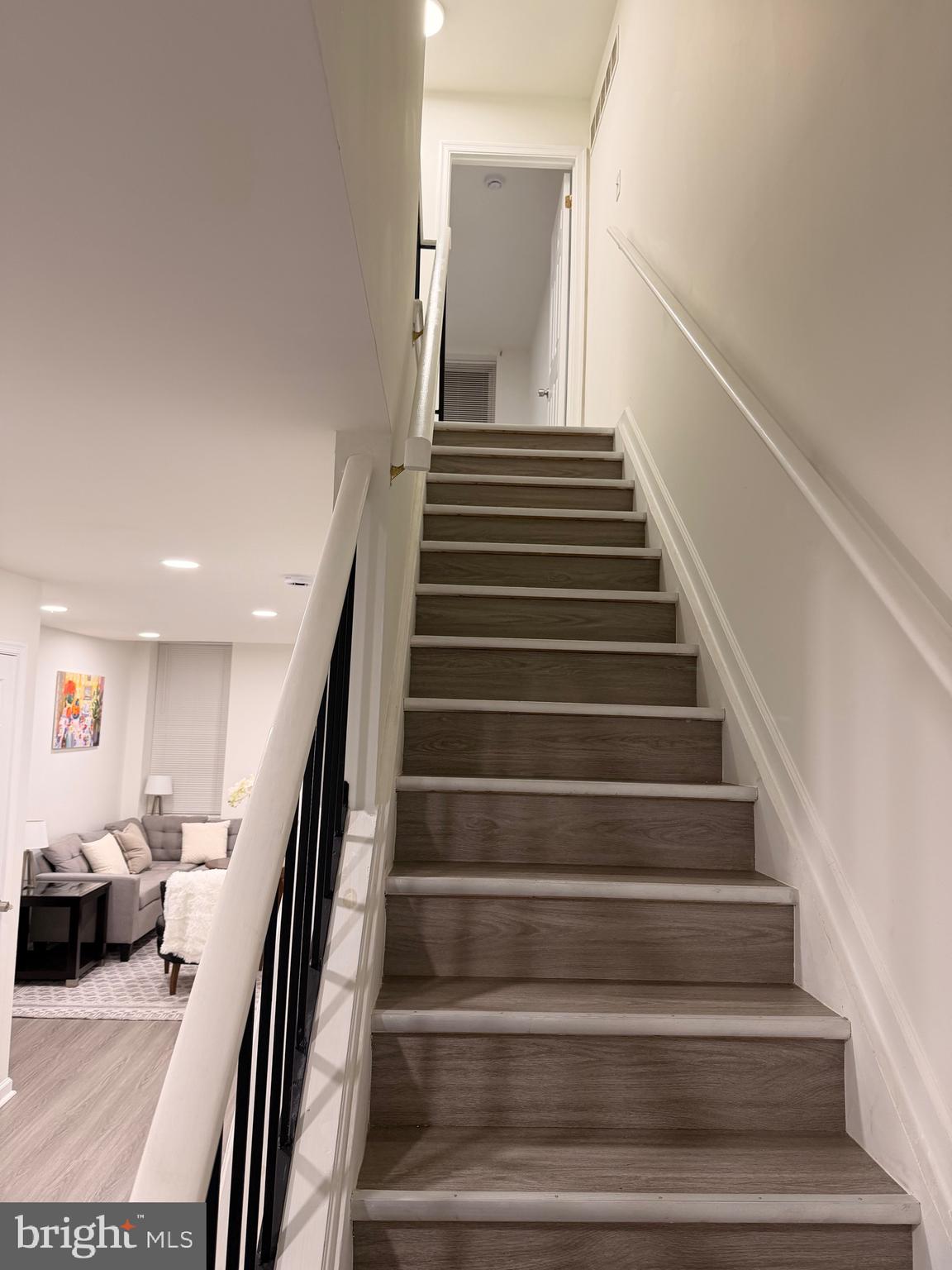 NORRIS SQUARE - Residential