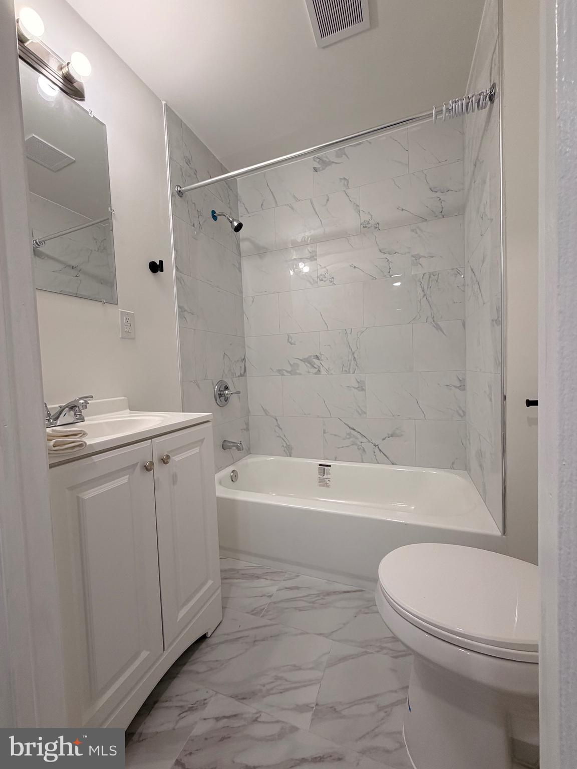 NORRIS SQUARE - Residential