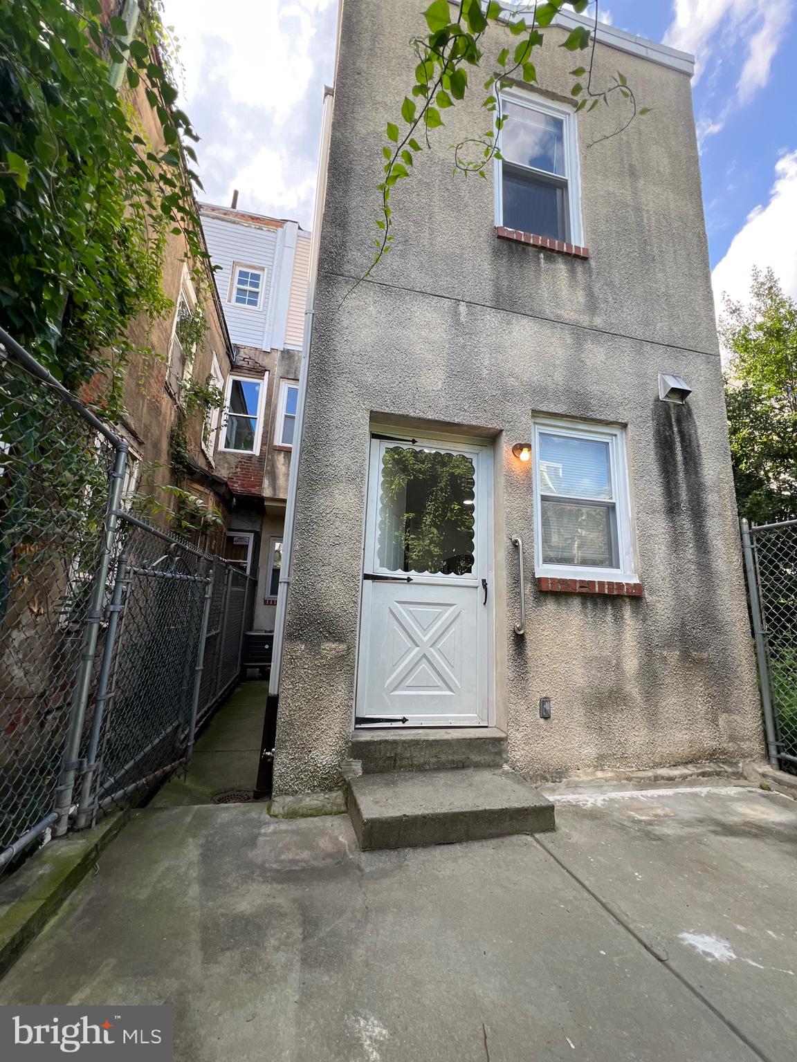 NORRIS SQUARE - Residential